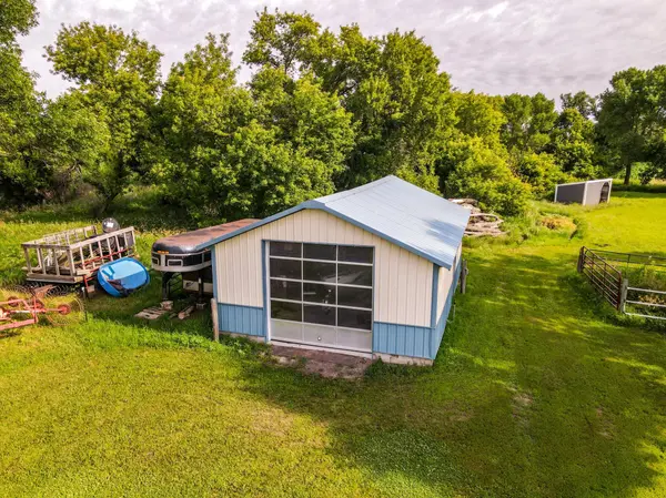 11437 33rd ST SE, Valley City, ND 58072
