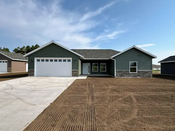 711 Cherry LN, Perham, MN 56573