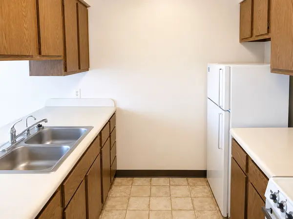 401 S Oak ST #8, Ellsworth, MN 56129