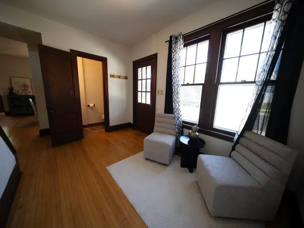 619 E Wells ST, Durand, WI 54736