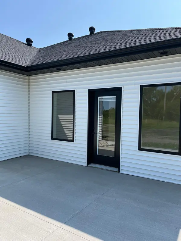 316 SW 4th AVE SW, Hankinson, ND 58041