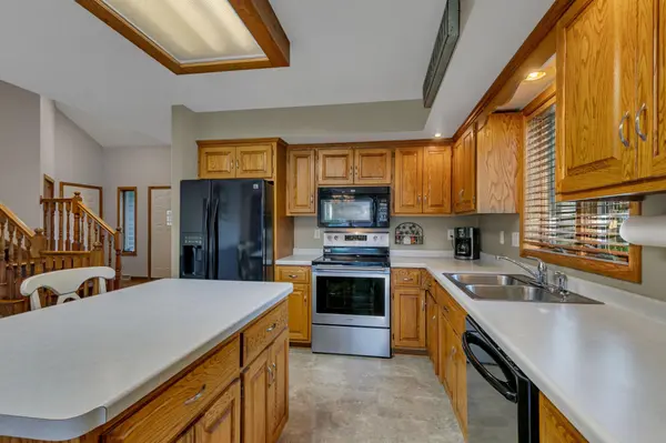 1542 Mulberry RD, Saint Cloud, MN 56303