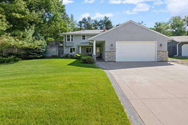 13600 69th AVE N, Maple Grove, MN 55311