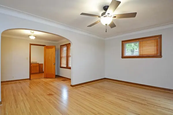 4255 Thomas AVE N, Minneapolis, MN 55412