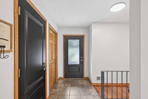 2649 Hillview RD, Mounds View, MN 55112