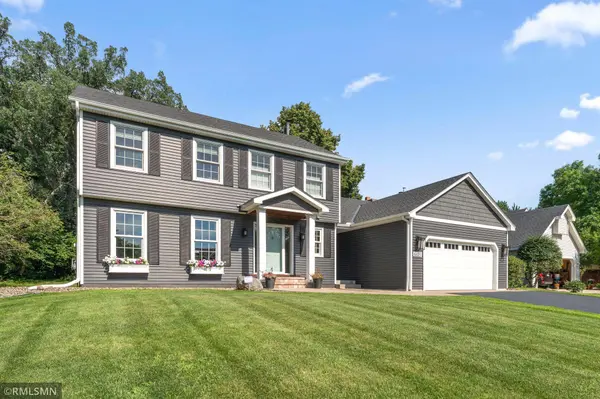 6459 Craig DR, Eden Prairie, MN 55346