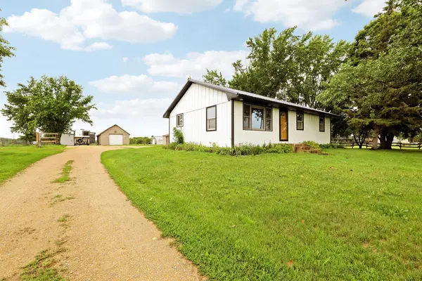 23677 Audrey AVE, Farmington, MN 55024