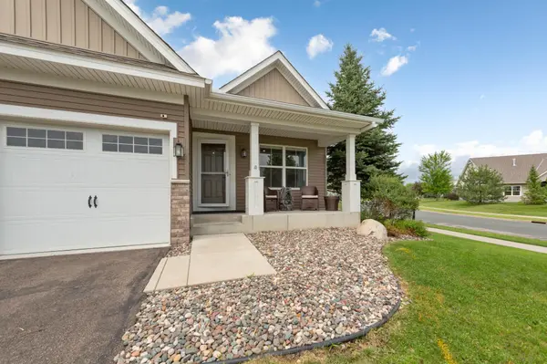 601 Stonegate CIR, Waconia, MN 55387
