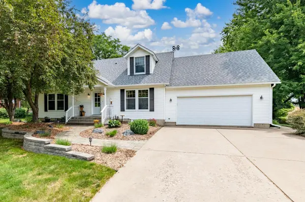 67 W Wood Ridge DR, River Falls, WI 54022