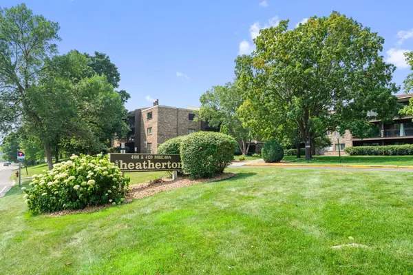 4120 Parklawn AVE #231, Edina, MN 55435
