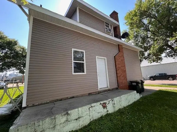 321 Lowery AVE, Belgrade, MN 56312