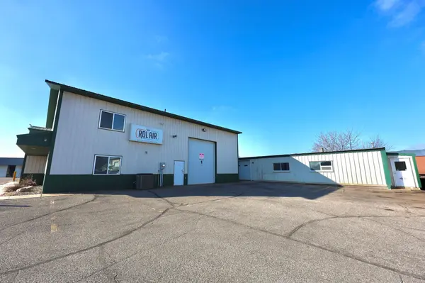1121 Lincoln AVE, Sauk Rapids, MN 56379