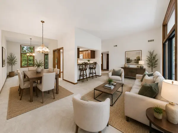 5501 Dewey Hill RD #322, Edina, MN 55439