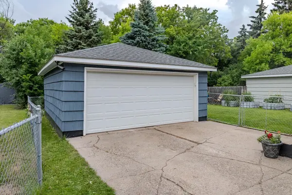 421 S 18th ST S, Moorhead, MN 56560