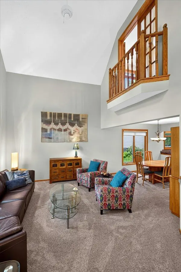 11623 Magnolia CT N, Champlin, MN 55316