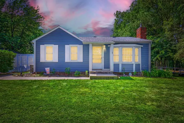 5745 Babcock TRL, Inver Grove Heights, MN 55077
