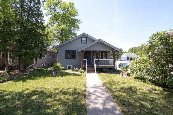 1301 10th ST S, Fargo, ND 58103
