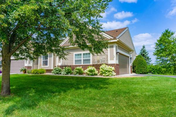 988 Daylily DR, Victoria, MN 55386