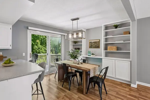 4524 Morningside AVE, Vadnais Heights, MN 55127