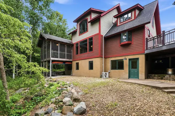 2833 50th AVE, Osceola, WI 54020