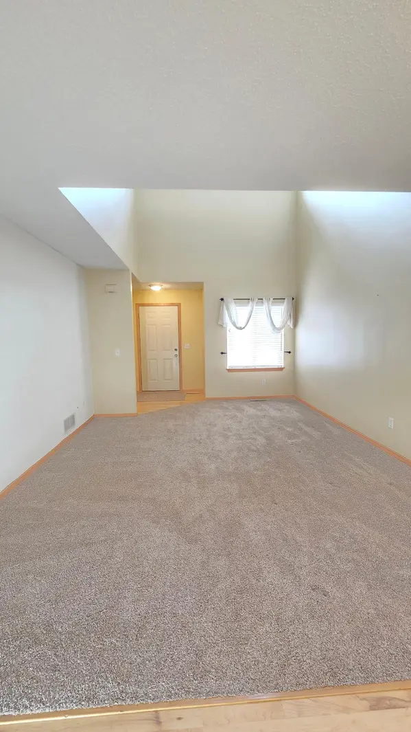 5087 Foxfield DR NW, Rochester, MN 55901
