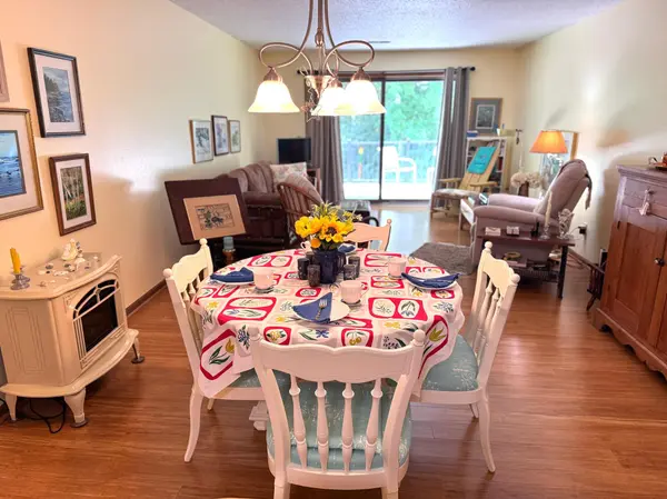 606 Pondhurst DR, Amery, WI 54001