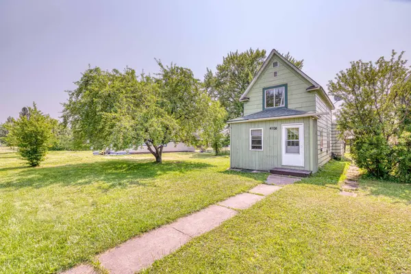 4106 E 1st ST, Superior, WI 54880