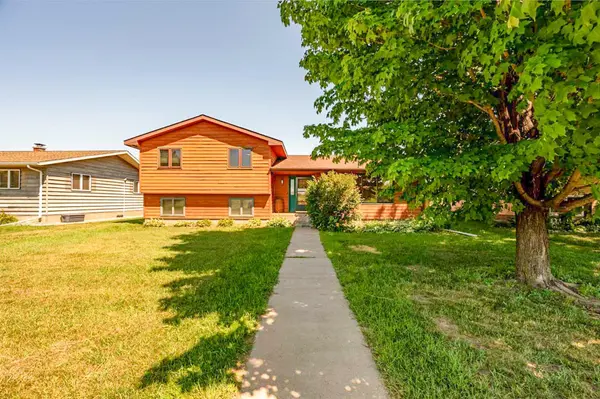 1221 21st ST S, Virginia, MN 55792