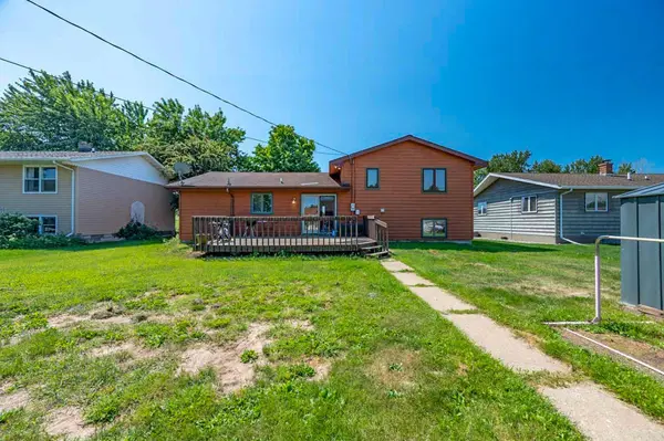 1221 21st ST S, Virginia, MN 55792