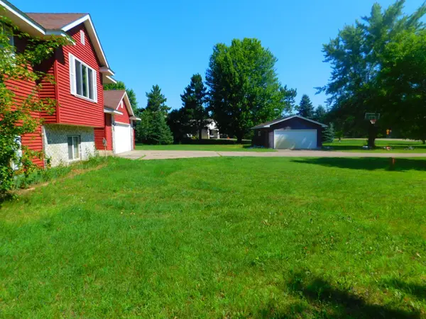 20042 Wild Rice DR NE, Wyoming, MN 55092