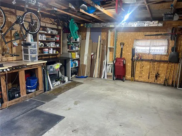 411 13th ST SW, Willmar, MN 56201