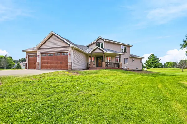4308 Cass CT, Webster, MN 55088