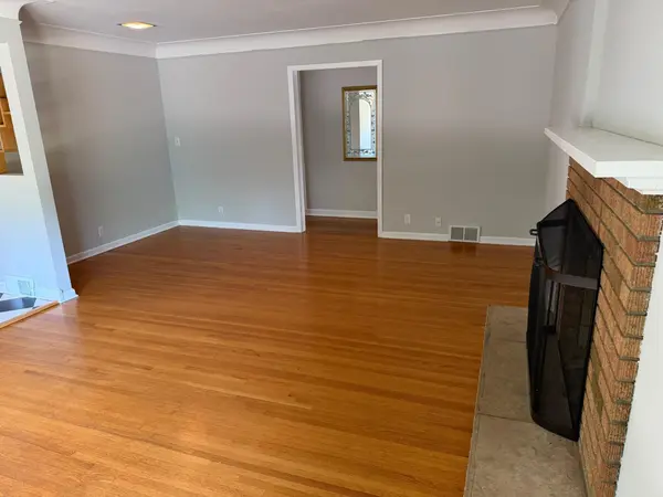 302 Herman TER, Hopkins, MN 55343