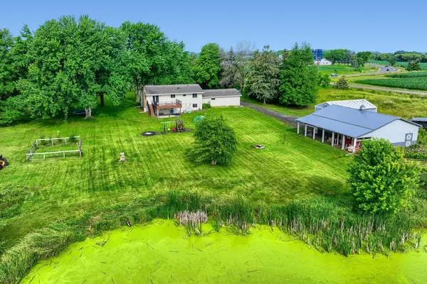 26463 Olinda TRL, Lindstrom, MN 55045