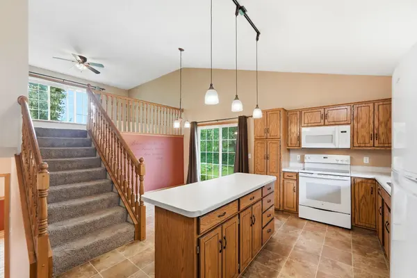 224 Country CT, Sartell, MN 56377