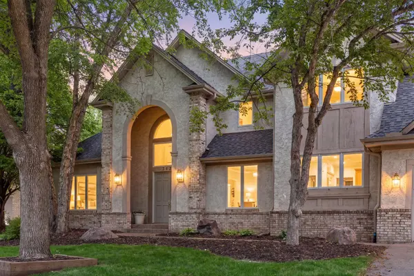 3435 Oakton DR, Minnetonka, MN 55305