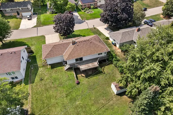 1115 Pike Lake DR, New Brighton, MN 55112