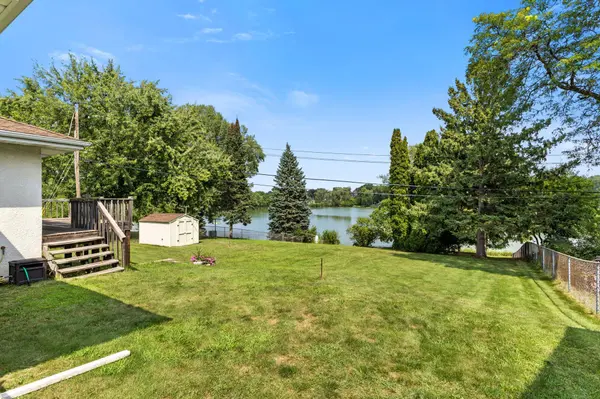 1115 Pike Lake DR, New Brighton, MN 55112