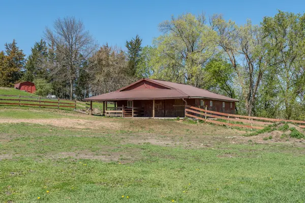 29558 Pumpkin Hill RD, Le Sueur, MN 56058