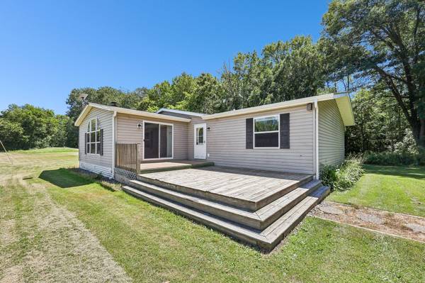 37451 Jasper ST NW, Dalbo, MN 55017