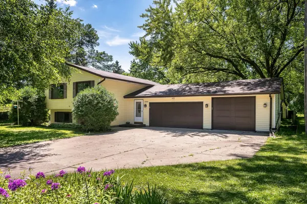 13589 67th PL N, Maple Grove, MN 55311