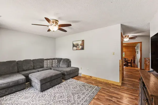 804 6th AVE SE, Pipestone, MN 56164