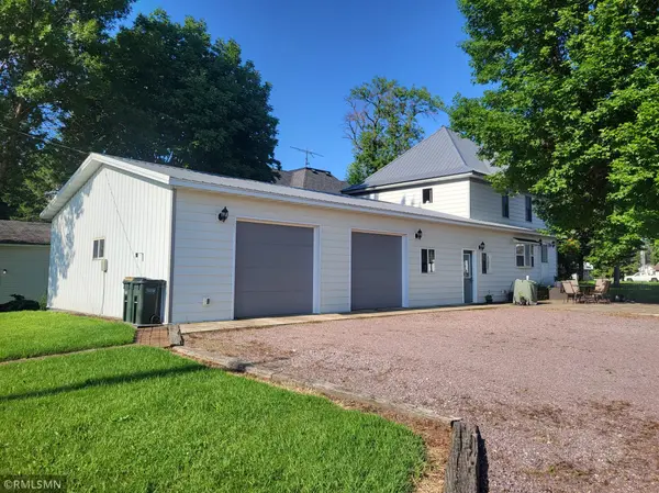 500 Bowman ST, Stewart, MN 55385