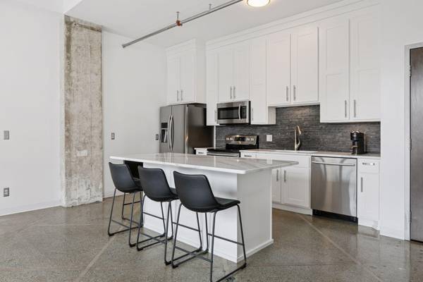 350 Saint Peter ST #908, Saint Paul, MN 55102