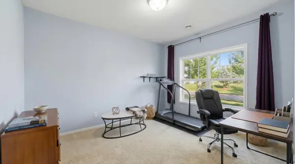 5144 Parker CIR, Robbinsdale, MN 55422