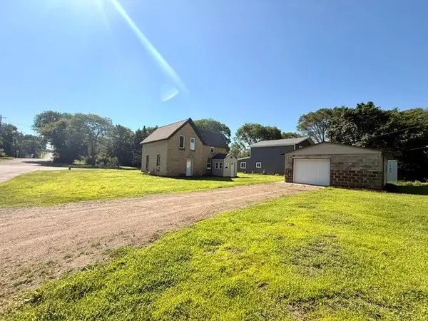 715 5th ST NE, Little Falls, MN 56345