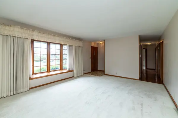 2309 W 95th ST, Bloomington, MN 55431