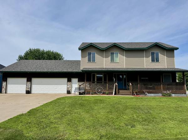 29019 Danel AVE, Randolph, MN 55065