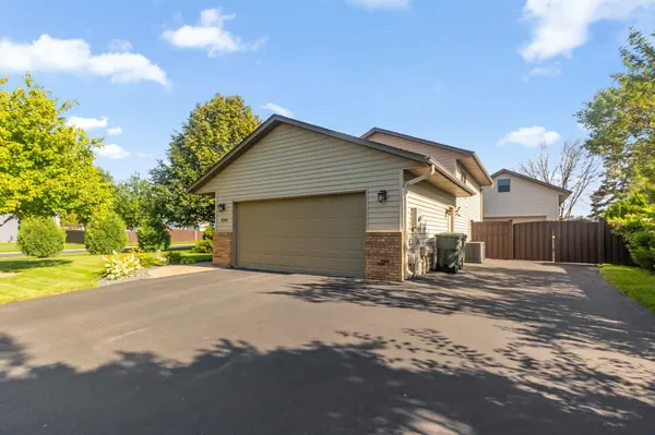 4240 159th CT W, Rosemount, MN 55068