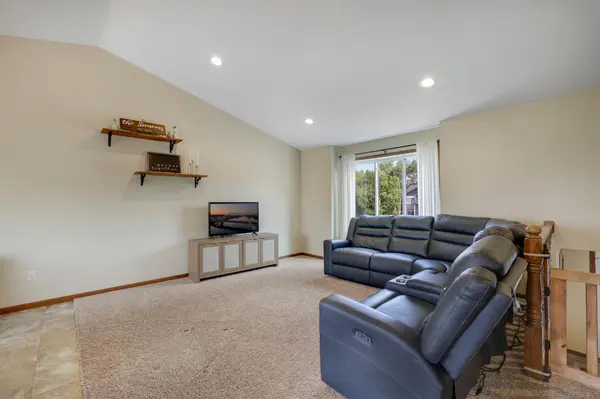 1108 Mulberry AVE NE, Montgomery, MN 56069